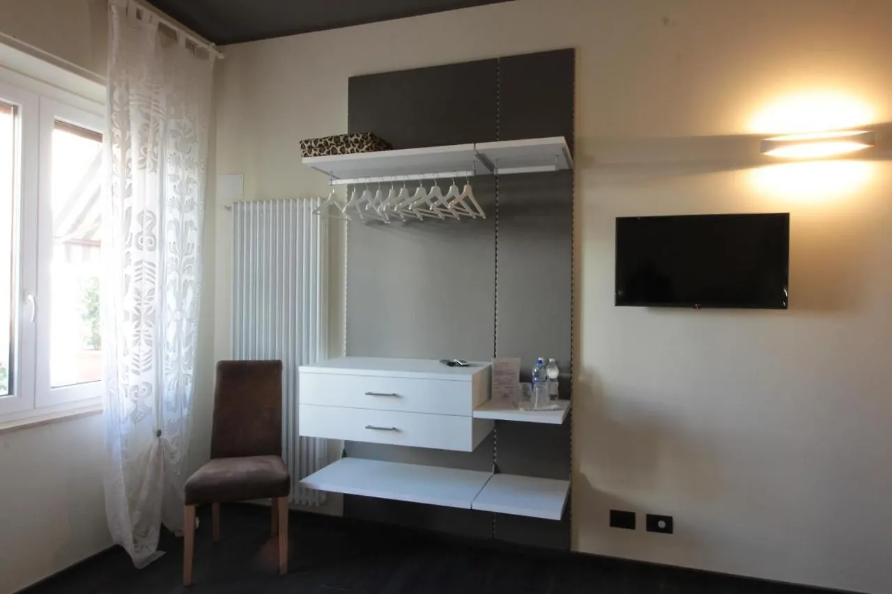 B&B Villa Mirella Bordighera 3*,