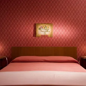  Hotel Night And Day Italia