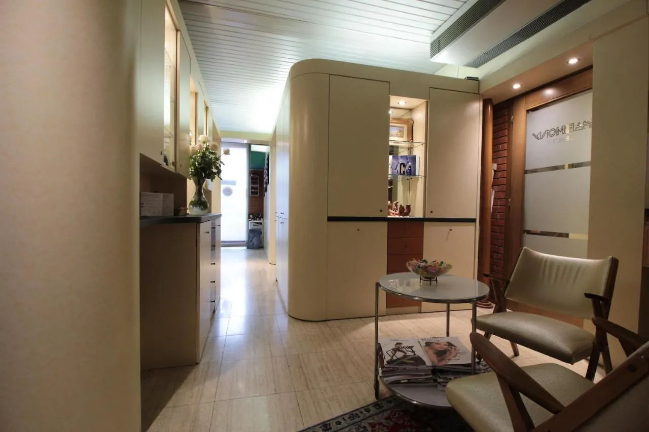 Villa Mirella Bordighera 3*,  Italia